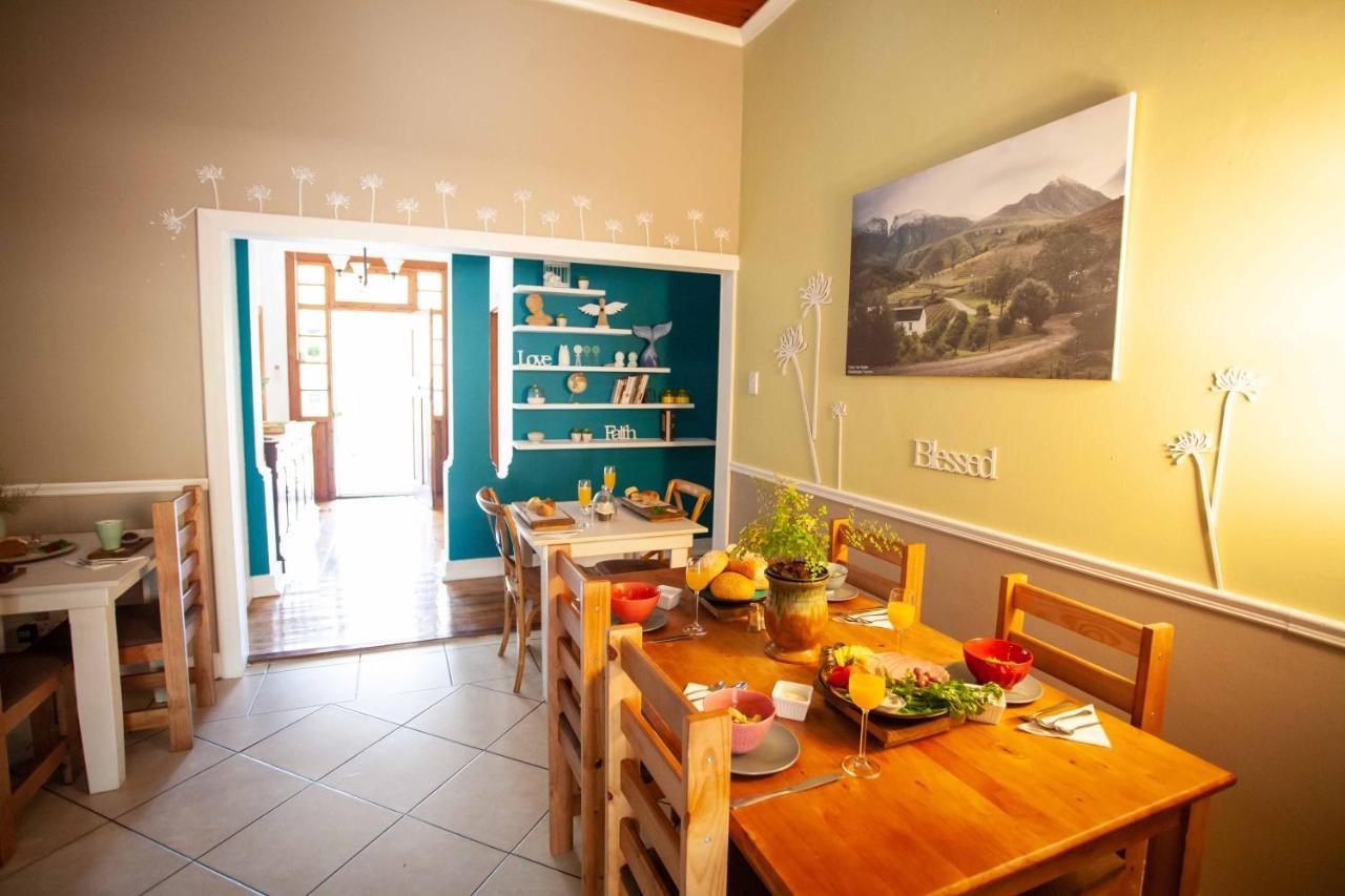 Flametree Guesthouse スウェレンダム エクステリア 写真