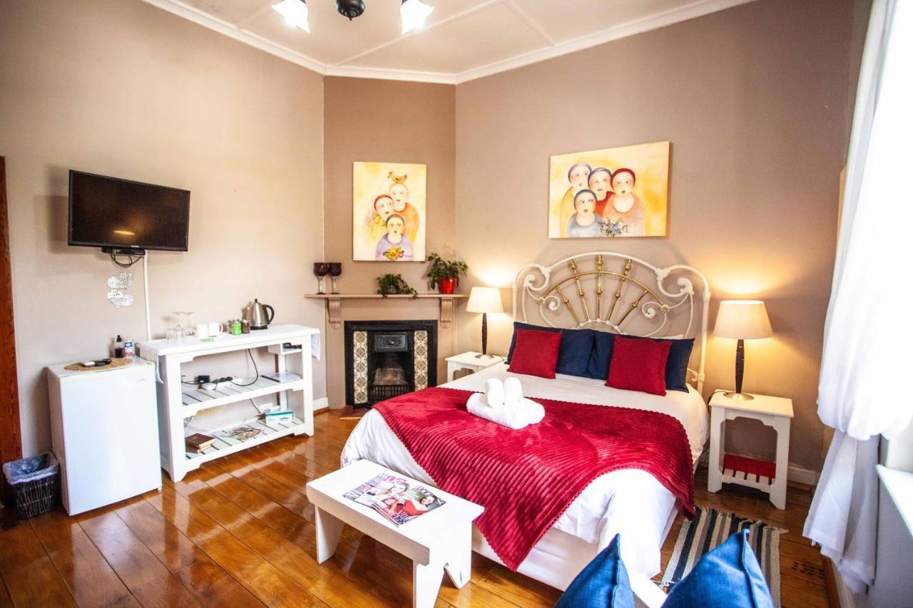 Flametree Guesthouse スウェレンダム エクステリア 写真